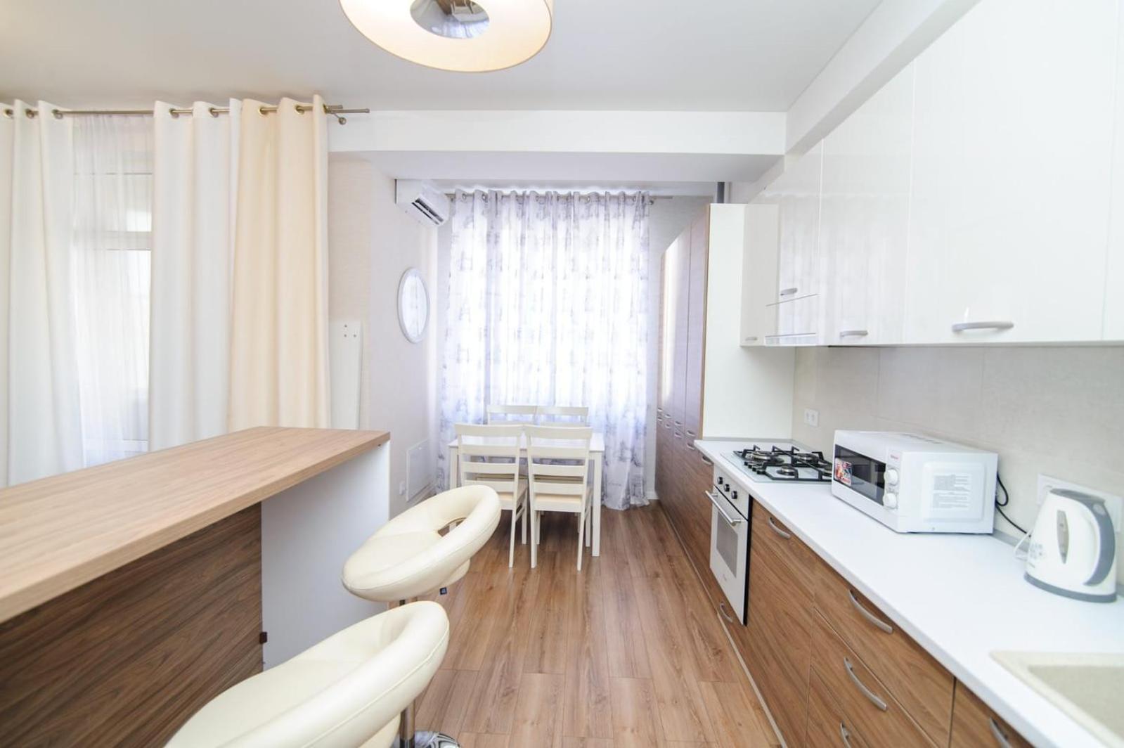 Grand Central Apartment 2 Bedrooms Chisináu Exterior foto